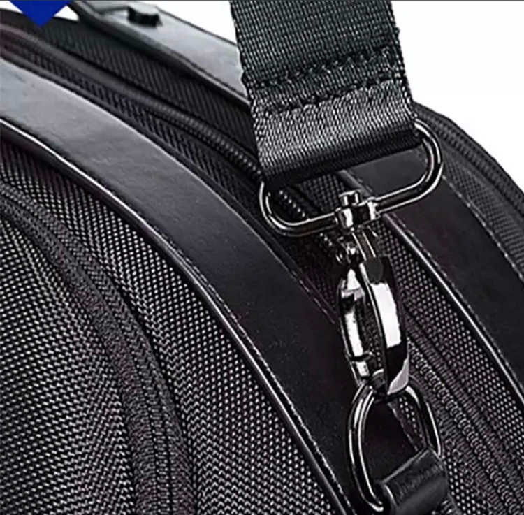 کیف باشگاهی حرفه ای ضد آب با قابلیت جدا سازی برند بنجکد77178