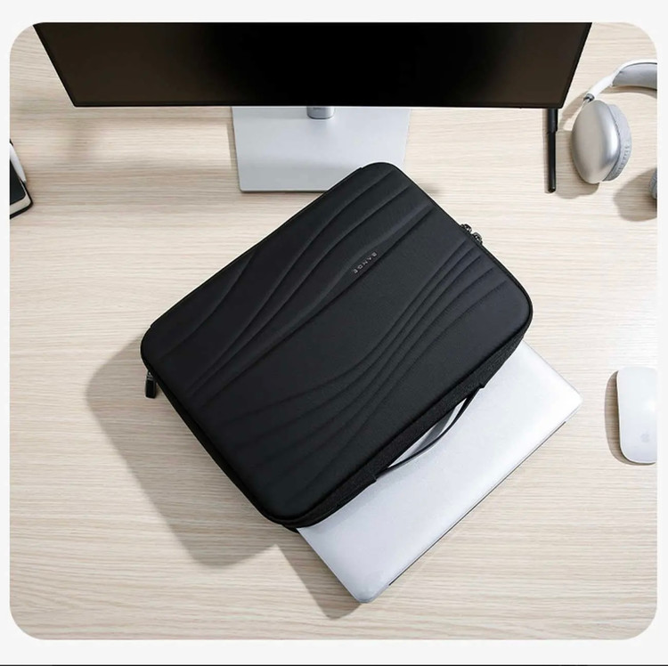 کیف لپ تاپ 15.6 اینچ ضدآب بنج bange BG-8018