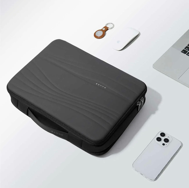 کیف لپ تاپ 15.6 اینچ ضدآب بنج bange BG-8018