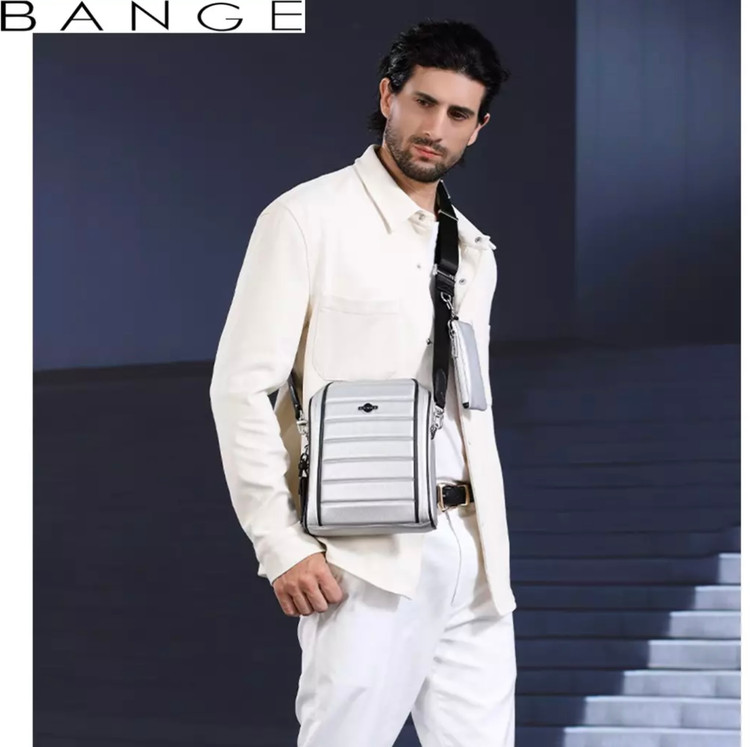 کیف دوشی ضد آب بنج Bange YD252